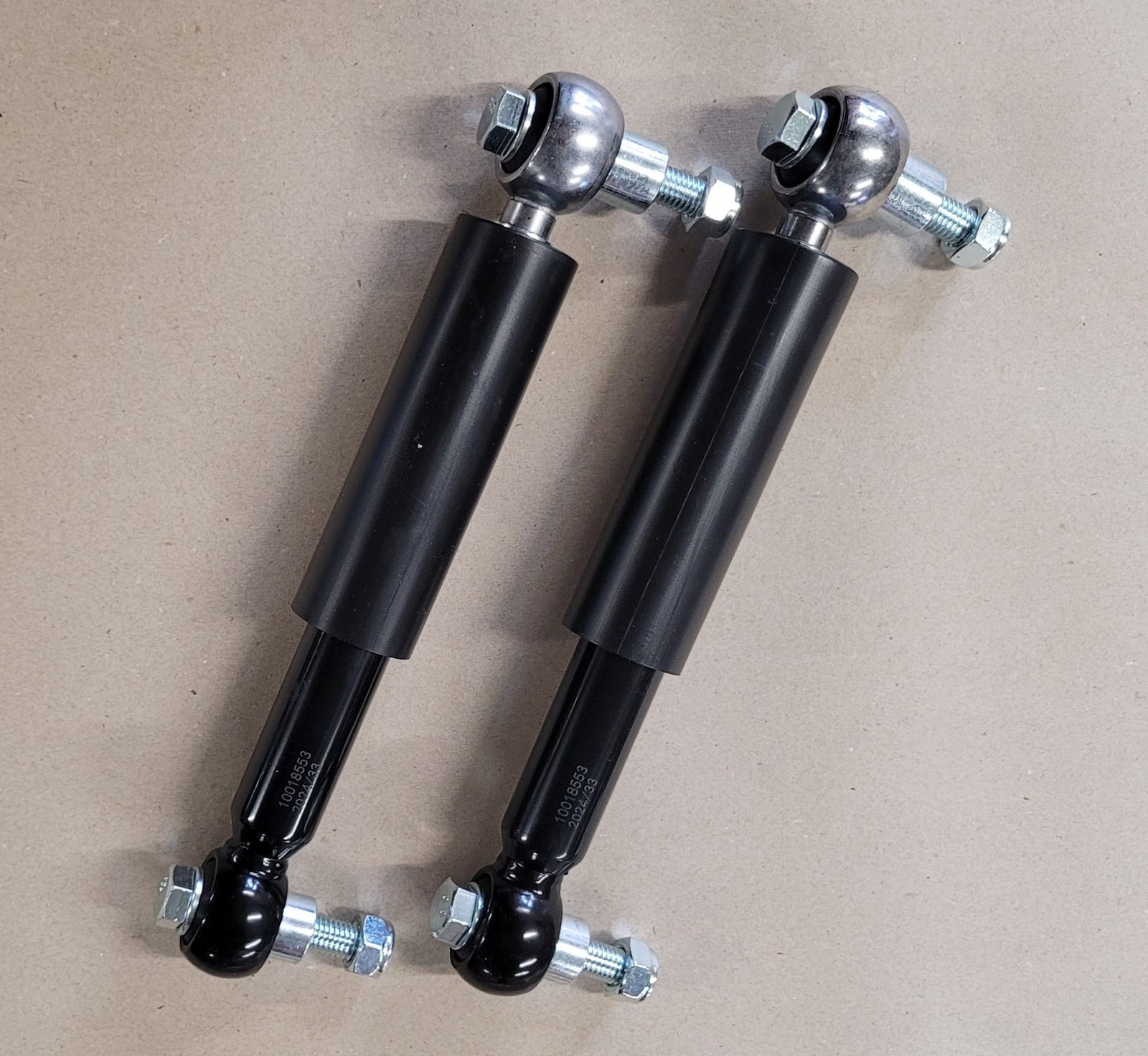amortisseur d’essieu avec matériel de montage, lot de 2