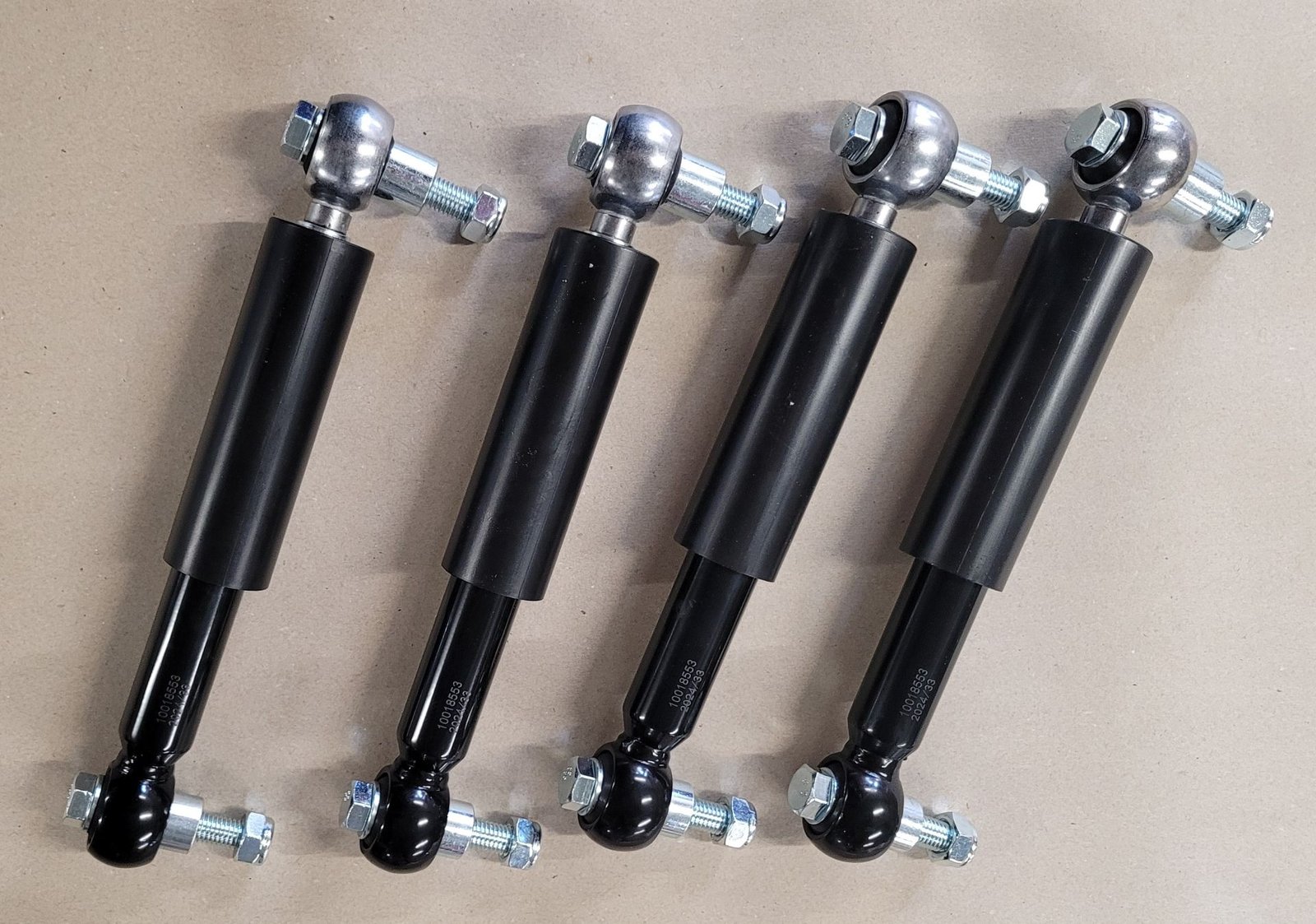 amortisseur d’essieu avec matériel de montage, lot de 4