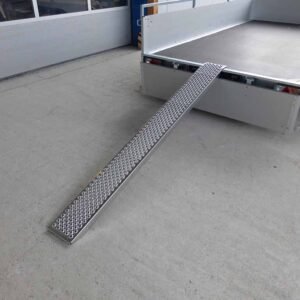Rampe de chargement de pièces détachées pour remorque, en aluminium droit, 2000 x 200 mm, capacité de charge 200 kg (simple)